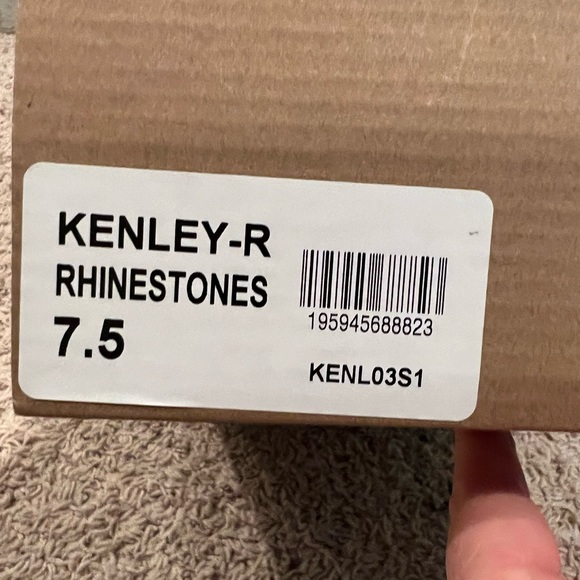 Fabulous Sparkly Heels!! - Picture 5 of 15